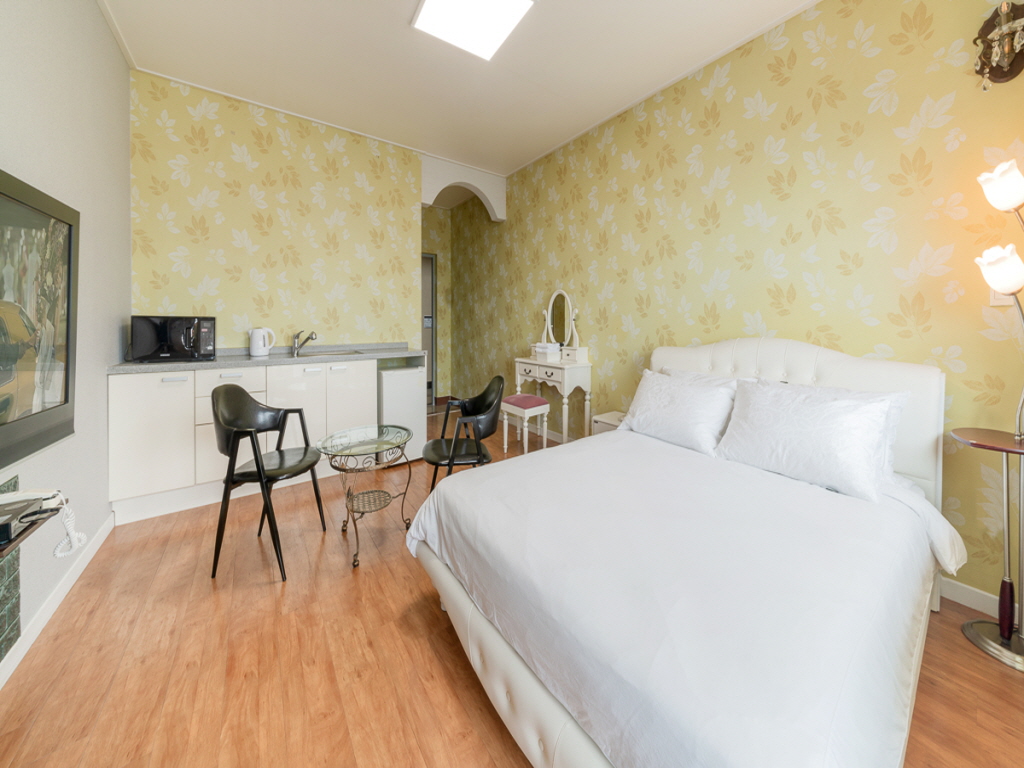 허니문룸(호텔형)