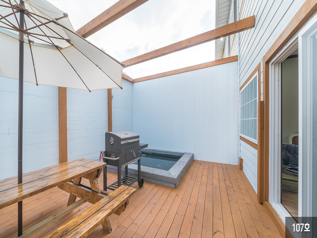 로얄노천룸(펜션형)