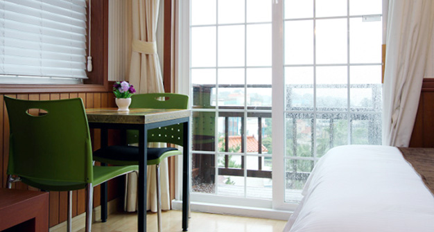 허니문나폴리 14평 본관