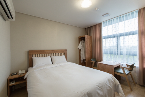 스탠다드 더블룸