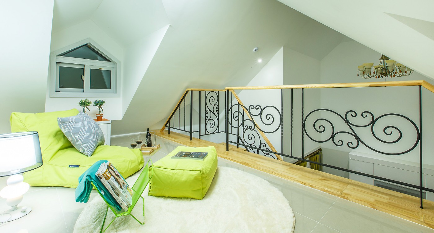 패밀리룸 1층 복층