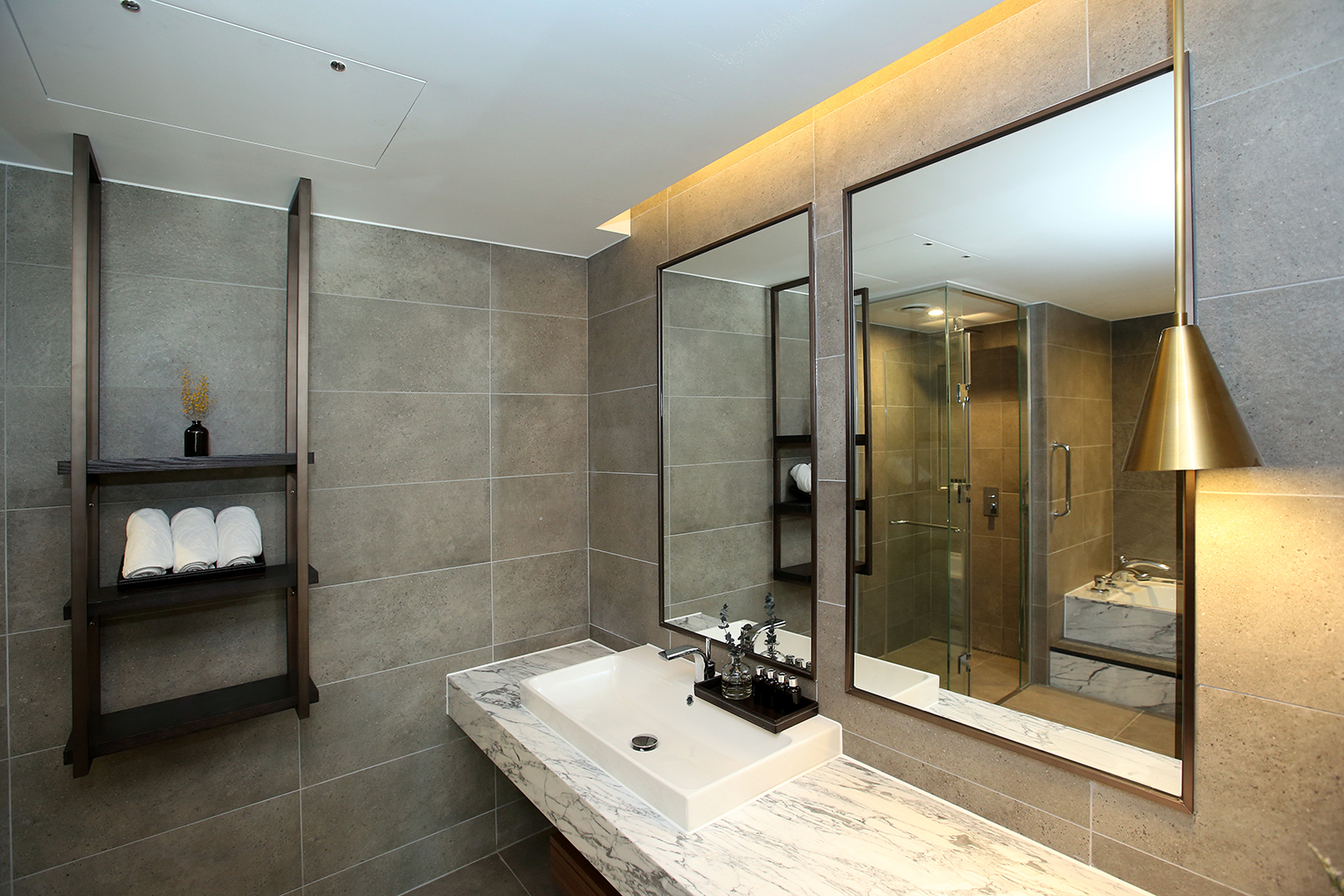 프리미어 스위트 