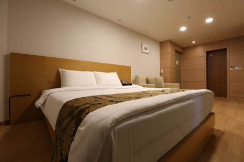 [산전망] 스탠다드 더블(8평)