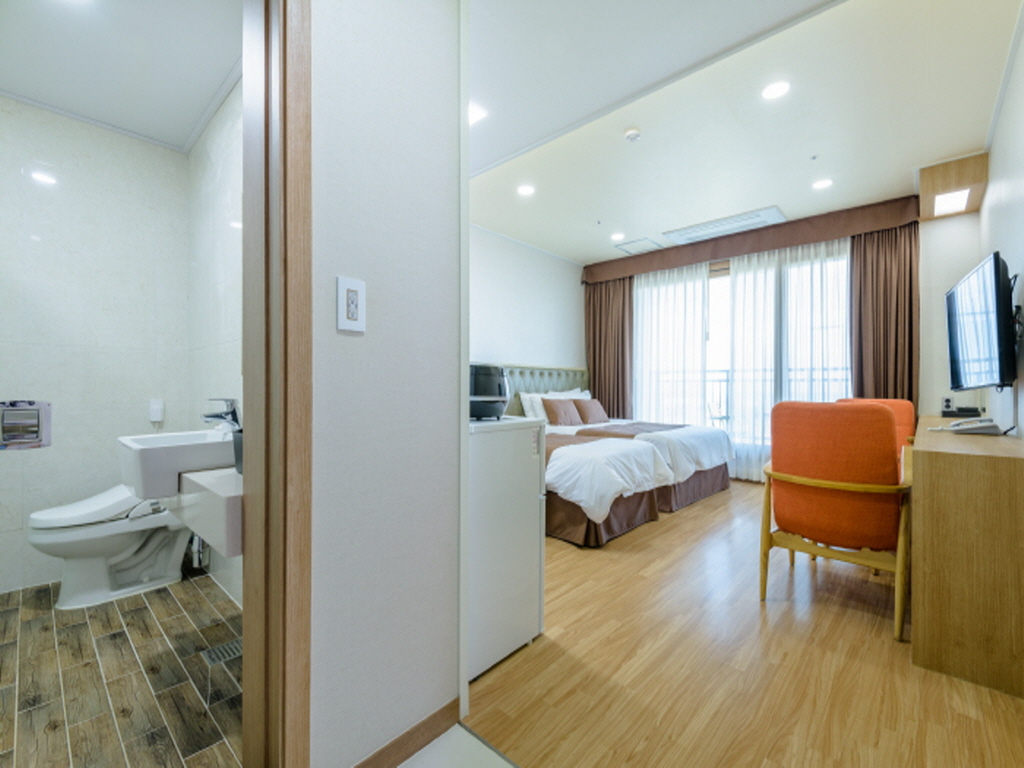 리조트본동 - 디럭스 온돌/더블트윈-조식불포함