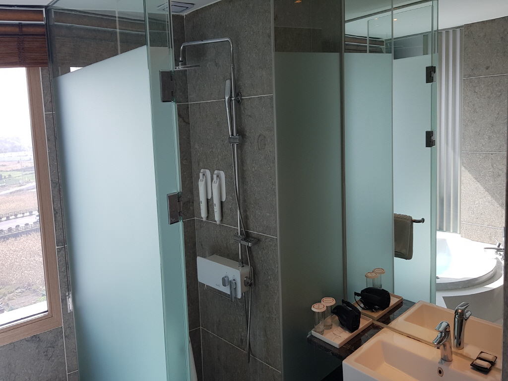 프리미어 자쿠지 킹 (오션뷰)