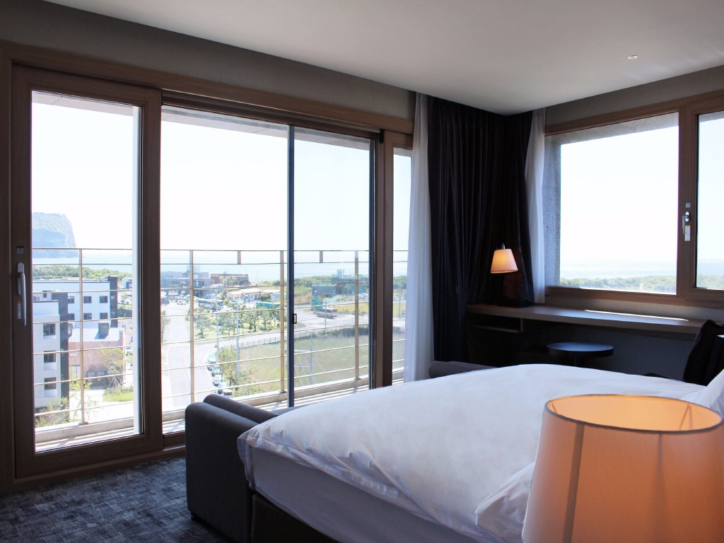 프리미어 자쿠지 킹 (오션뷰)