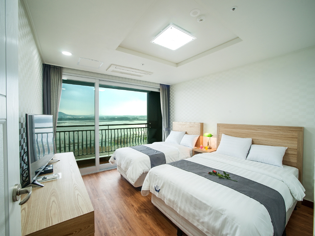 스위트룸(싱글,더블,거실)