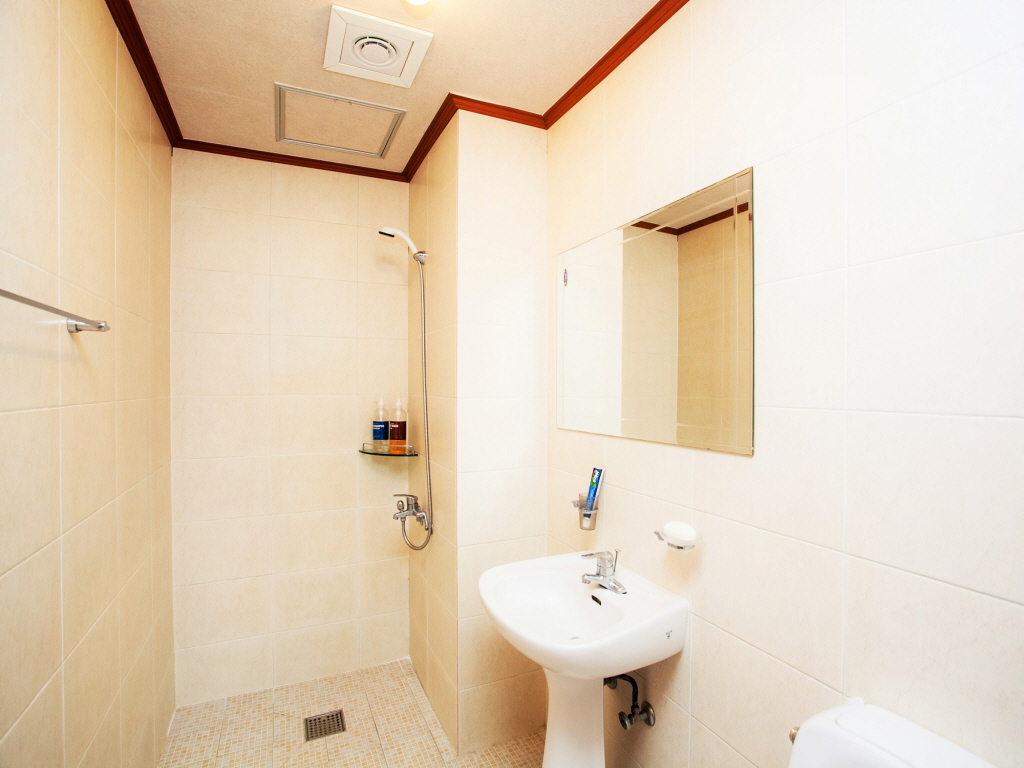 스텔라(오션뷰 : 침대방 / 가든뷰 : 온돌방) 36평-조식불포함